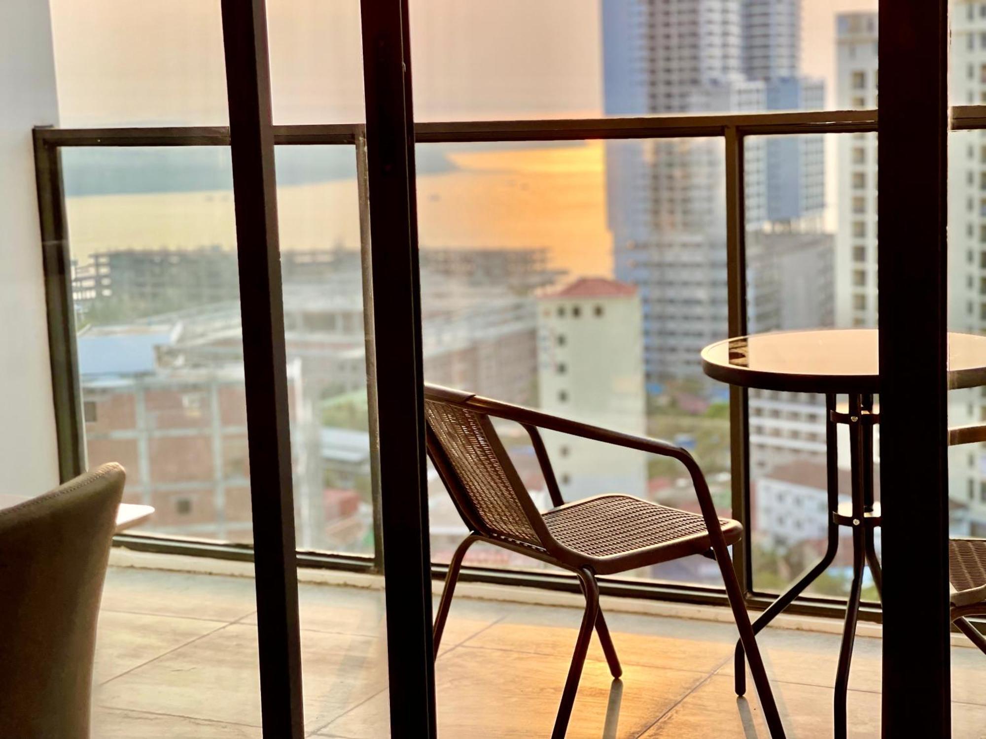 Air Condominium & Residence - Sihanoukville - 5Mn To Boat Pier Buitenkant foto